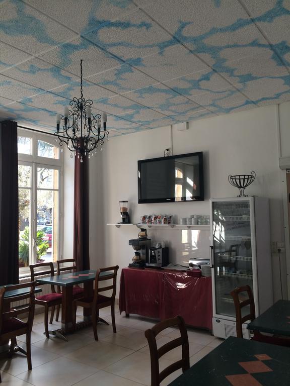 Hotel De Paris Charleville-Mezieres Bagian luar foto